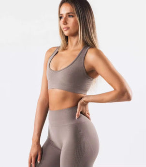 Bare Sands Seamless Scrunch Leggings | Spring Chick