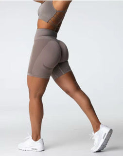 Cocoa Bliss Seamless Scrunch Shorts | Spring Chick